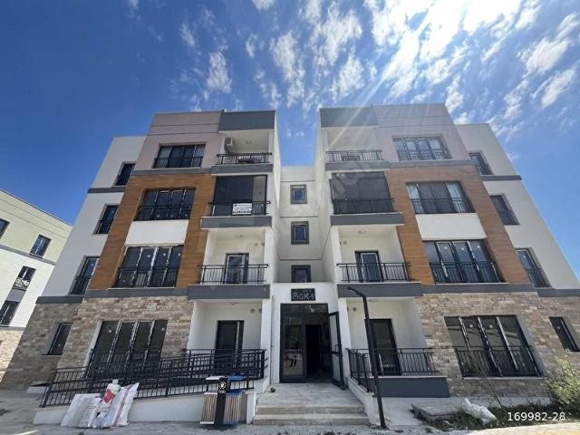 SEFERİHİSAR TOKİ'DE VESTİYERLİ KİRALIK 2+1 SIFIR DAİRE