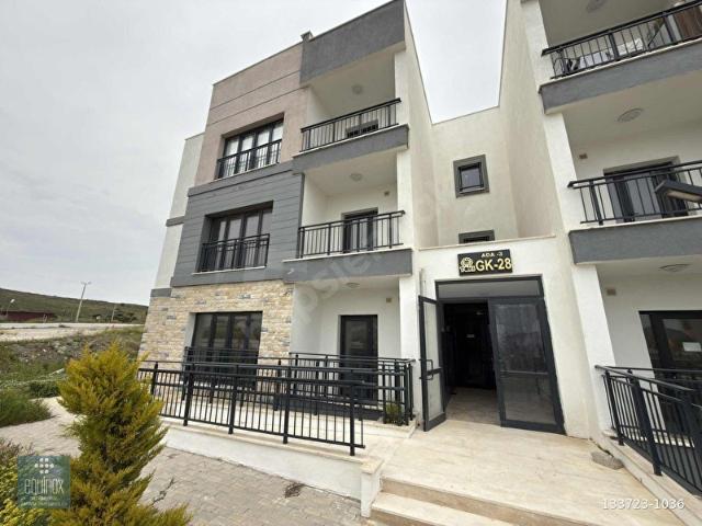 SEFERİHİSAR TOKİLERDE KİRALIK 2+1 DAİRE