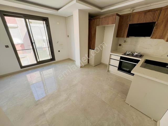 Seferihisar Temel Cingöz De Kiralık 1+1 Daire