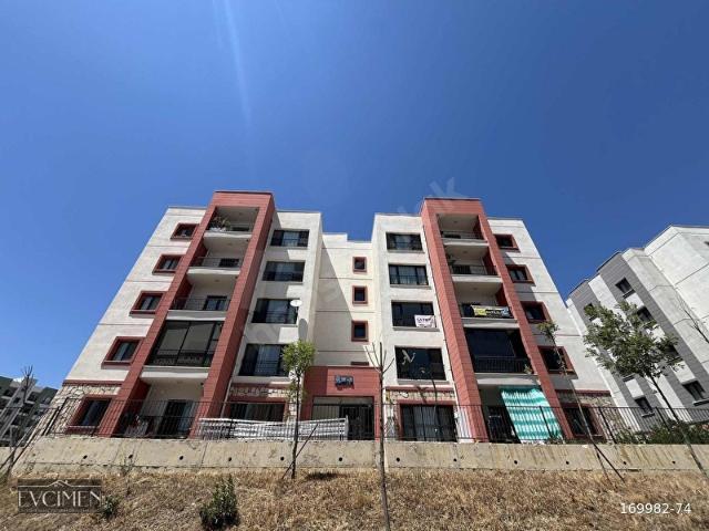 Seferihisar TOKİ'de Ara Kat 2+1 Borçsuz Sıfır Daire