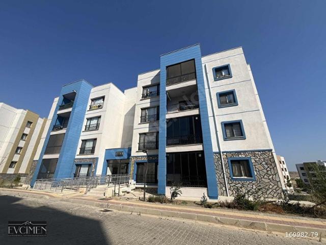 Seferihisar TOKİ'de Ara Kat 2+1 Sıfır Kiralık Daire
