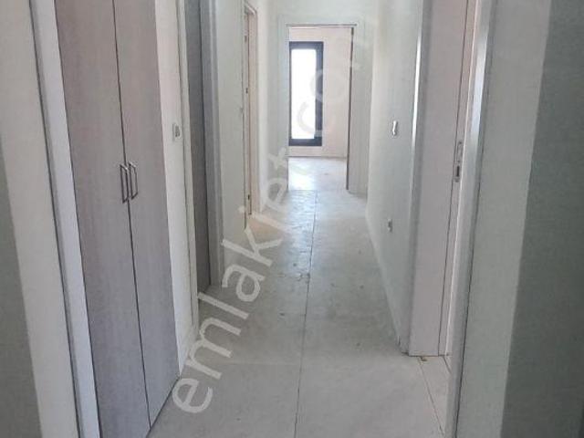 Seferihisar Tokide Kiralık 2+1 Daire
