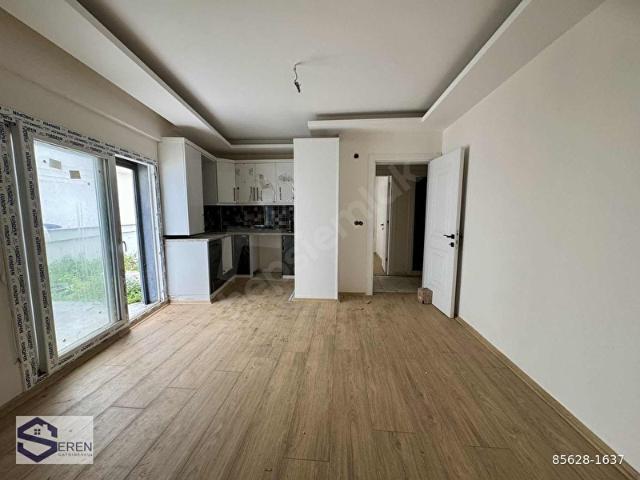Seferihisar Turabiye Mahallesinde Bahçe Kullanımlı 2+1 Satılık