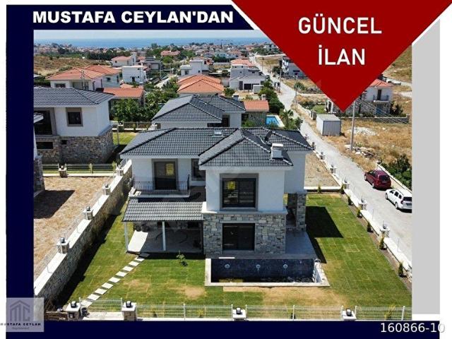 Seferihisar Akarcada 430m2 Arsa içinde 4+1 Müstakil Villa zemin katta yatak odası var