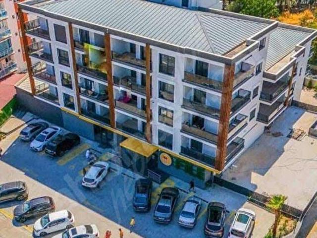 Seferihisar Camikebir Mahallesi'nde Satılık lüks 1 + 1,5 Daire