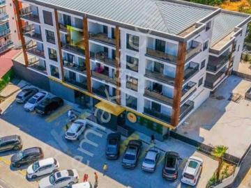 Seferihisar Camikebir Mahallesi'nde Satılık Lüks 1 + 1,5 Daire