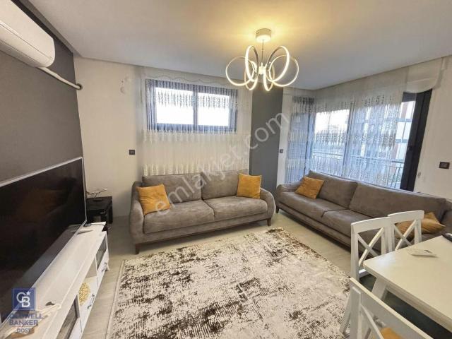 Seferihisar Camikebir'de Asansörlü Full Eşyalı Kiralık Daire