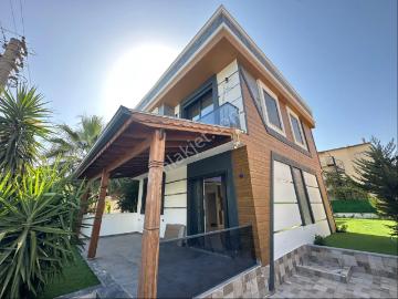 Seferihisar Doğanbey De Satılık 3+1 Villa Denize 150 Metre