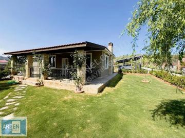 Seferihisar Kavakdere'de, Bahçeli,tek Katlı Müstakil Villa