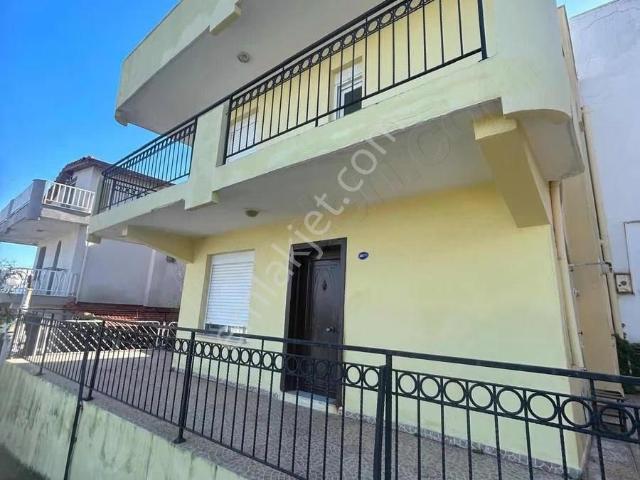 Seferihisar'da Deniz Ve Orman Manzaralı Satılık Villa