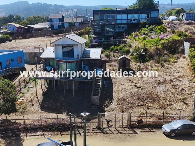 Segunda linea y a 5 min de punta de lobos | 4 dormitorios por 143000. 00 en Pichilemu