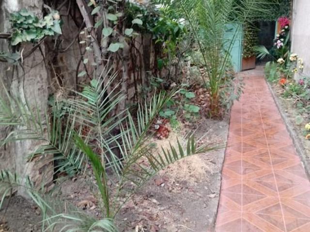 SEGURA CASA AISLADA 3 DORMITORIOS MAS SERVICIOS
