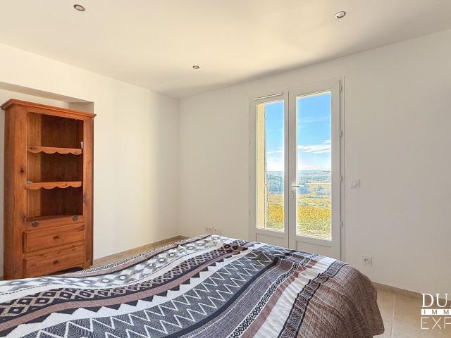 Séguret Maison restaurée avec piscine neuve et vue dégagée 108m² Séguret