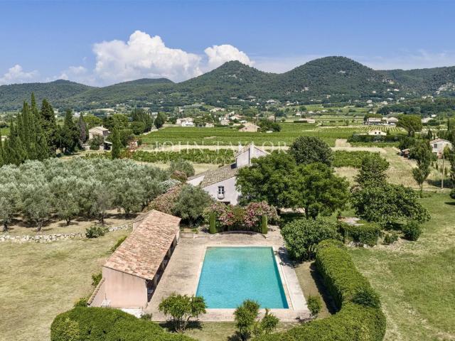 Séguret Superbe propriété du XIXe Siècle 330m² Séguret