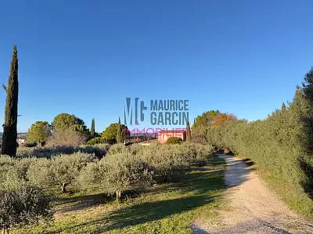 Séguret 84110 Achat / Vente maison 3 pièces t3 terrasse parking