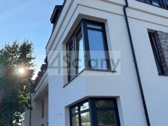 Polecam nowoczesny dom narożny 120 m² z ogrodem w Wawrze!