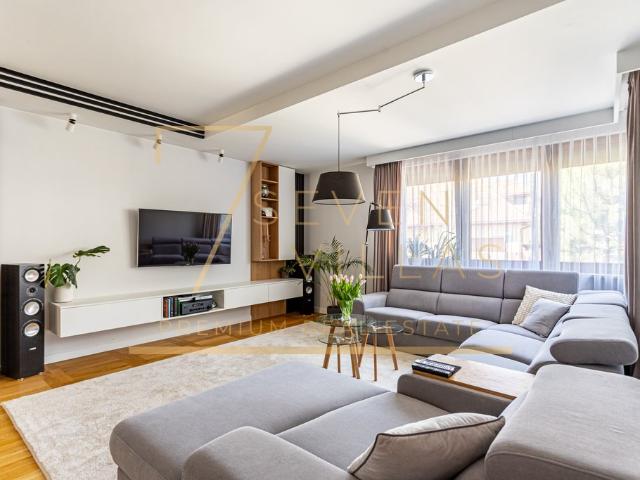 Zapraszam do domu premium 270 m² z garażem i strefą relaksu