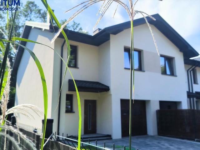 Segment środkowy 135 m² w Grodzisku Mazowieckim garaż, stan deweloperski