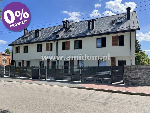 Segment środkowy w Kobyłce, 120 m2, ogródek, 2 miejsca