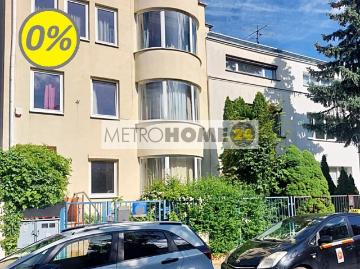 Segment skrajny z potencjałem, 6 pokoi, garaż, 242 m2