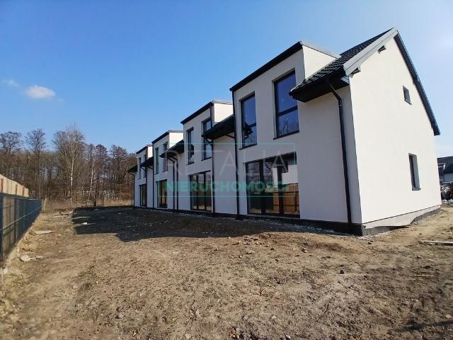 Segment z ogródkiem w Grodzisku Mazowieckim, 90 m2