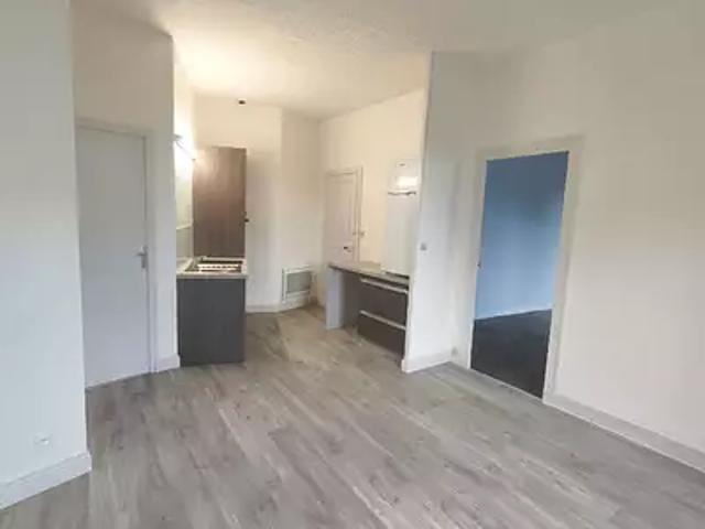 Segré en Anjou Bleu 49500 Location appartement 2 pièces t2 parking