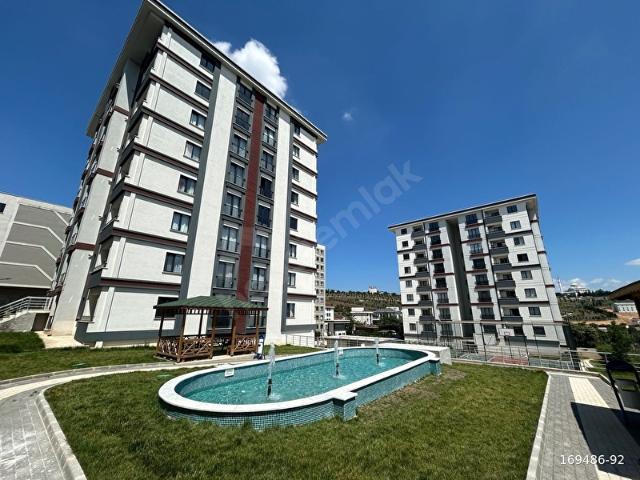 Seheryeli Evleri 5 Sitesinde 3+1 Geniş Teraslı Kiralık Daire