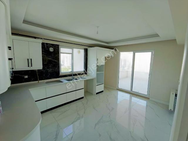 Sehn S105 I Derebahçe Ekinci Towers Havuzlu Lüks Site İçi 4+1