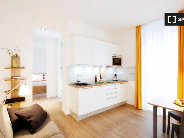 Sehr moderne 1 Zimmer Wohnung in Köln zu vermieten