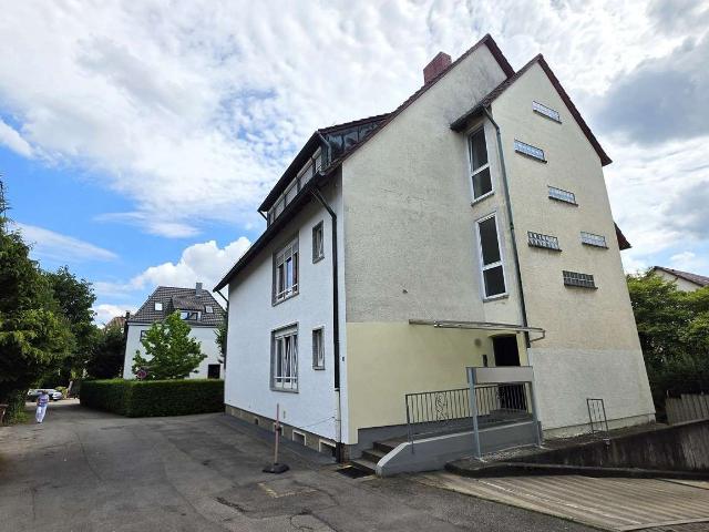 Sehr gut gelegene 1 Zi Wohnung samt Garagenplatz in Möhringen