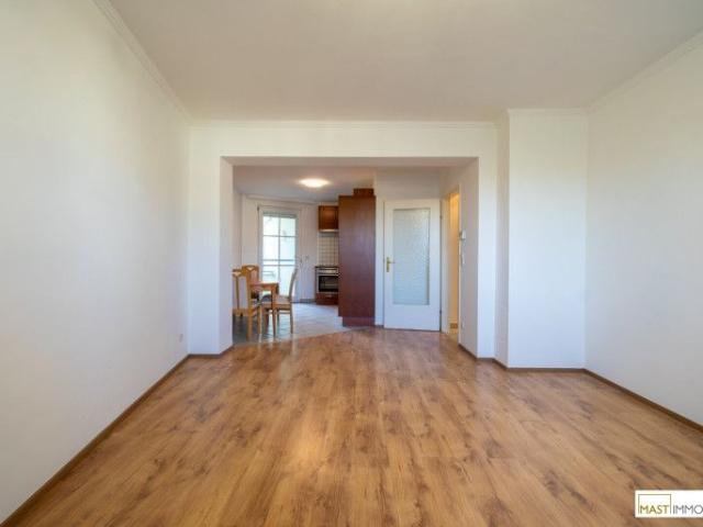 Sehr gepflegte 3 Zimmer Wohnung in attraktiver Lage von Bad Vöslau