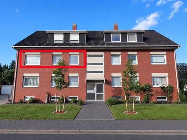 Sehr gepflegte 3ZKB Wohnung mit Balkon, Gartenanteil, Keller