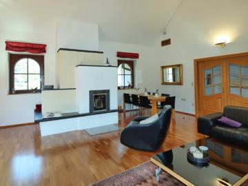 Villa mit herrlichem, unverbaubaren Ausblick