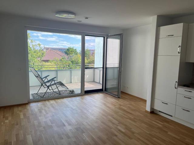 Sehr gepflegte Wohnung provisionsfrei in schöner zentraler Lage mit Balkon und Tiefgaragenplatz