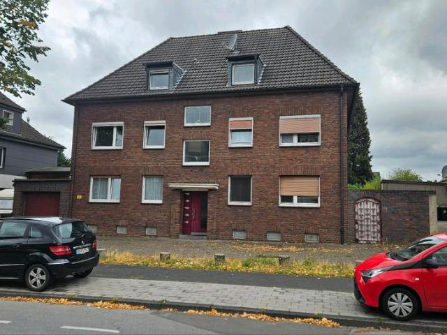Sehr gepflegtes 5 Familienhaus in Oberhausen Osterfeld Volkspark