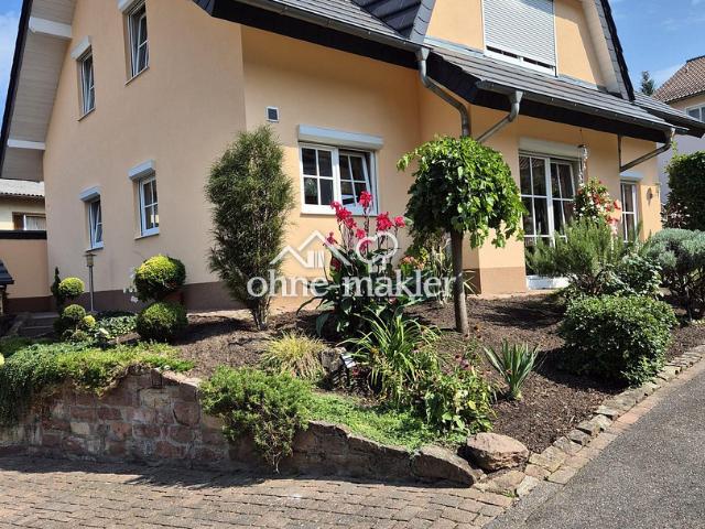Sehr gepflegtes Einfamilienhaus mit viel Charme und Wohlfühlatmosphäre