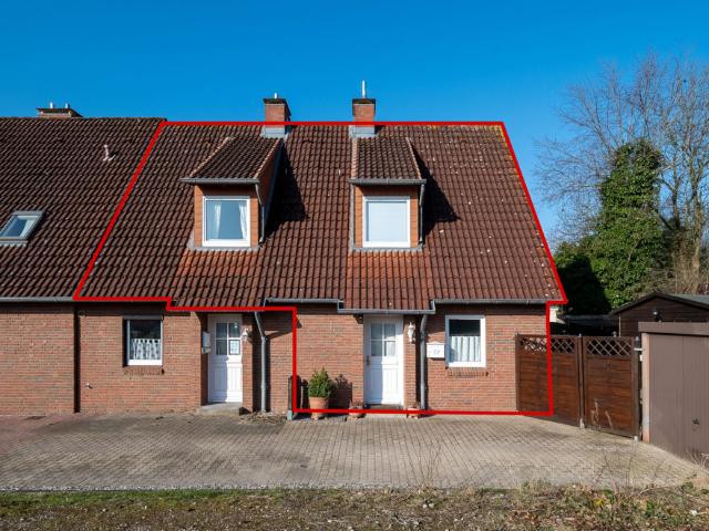 Sehr gepflegtes Reihenendhaus mit großem Wintergarten und zentraler Lage im schönen Husum