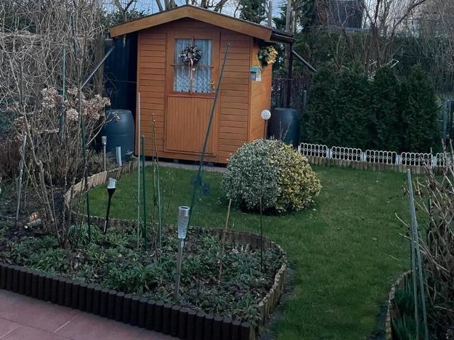 Sehr gepflegtes Reihenmittelhaus mit Garten in Stadtbergen