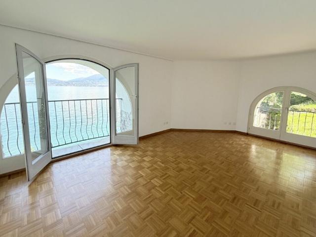 Sehr große 4,5 Zimmer Doppelhauswohnung in St Gingolph