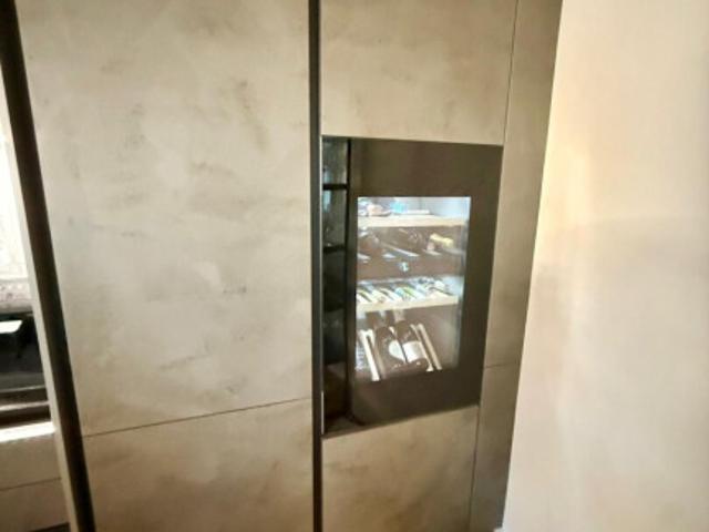 Sehr helle, ruhige dachgeschoss maisonette mit uneinsichtiger dachterrasse – nahe maurer hauptplatz zu kaufen!