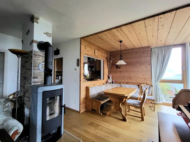 Sehr helle und energiesparsame PV Wohnung mit unverbaubarer Bergweltaussicht Provisionsfrei