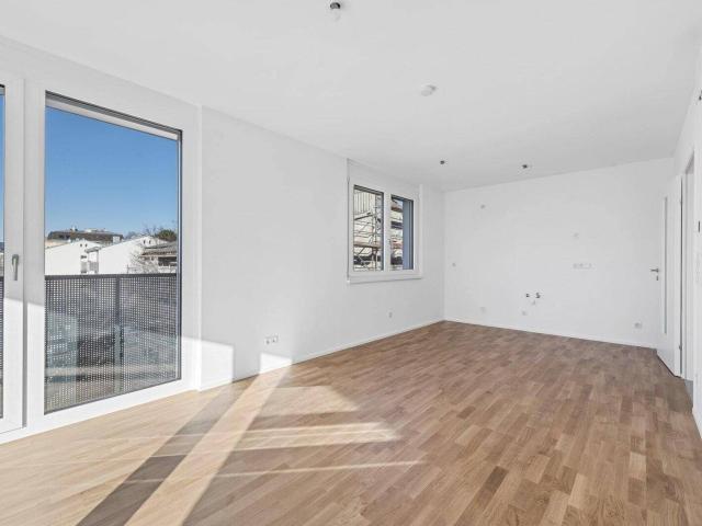 Sehr helle 3 Zimmerwohnung mit Loggia im 14. Bezirk Top 20