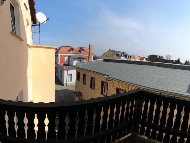 Sehr interessante 2 Raumwhg. mit Balkon + neuer Einbauküche