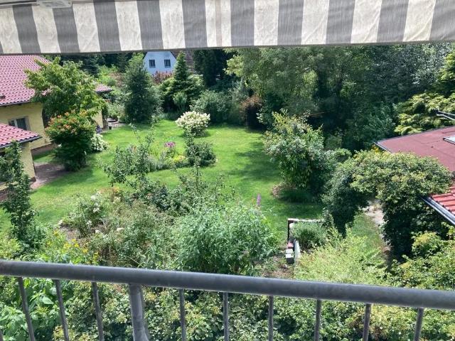 Sehr ruhig gelegene, gepflegte Wohnung mit guter Verkehrsanbindung, direkt am Wald, Berlin Amsterdam Apartments for Rent