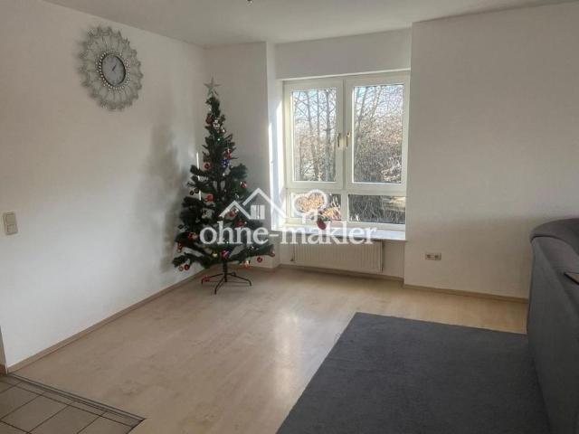 Sehr ruhige 3 Zimmer Wohnung mit Balkon & Gartenanteil