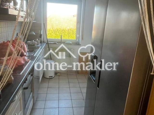 Sehr ruhige 3 Zimmer Wohnung mit Balkon & Gartenanteil