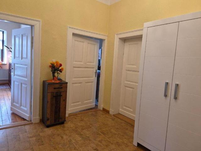 Sehr schöne 4 Zimmer Wohnung