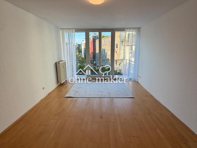 Sehr schöne 2 Zi Whg in Ehrenfeld provisionsfrei unvermietet