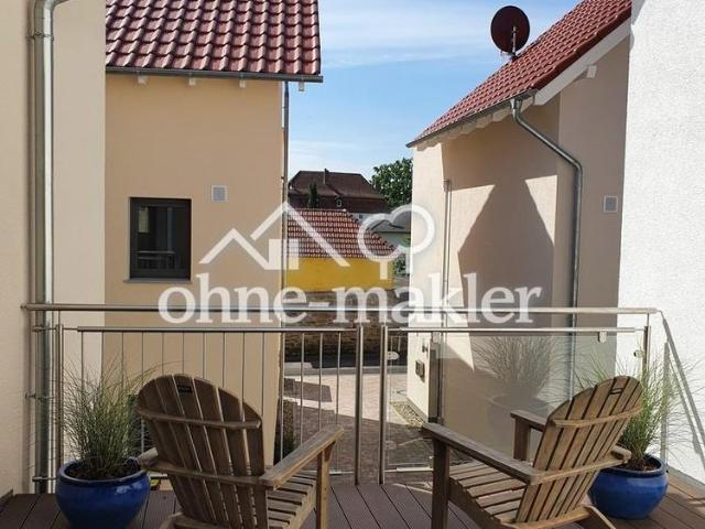 Sehr schöne 2 Zimmer Wohnung mit Balkon im Herzen von Hofgeismar