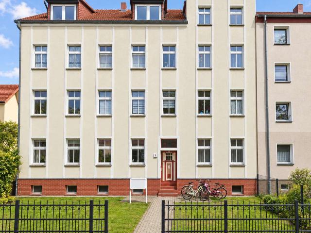 Sehr schöne 2 Zimmer Altbauwohnung in bester Lage von Rathenow